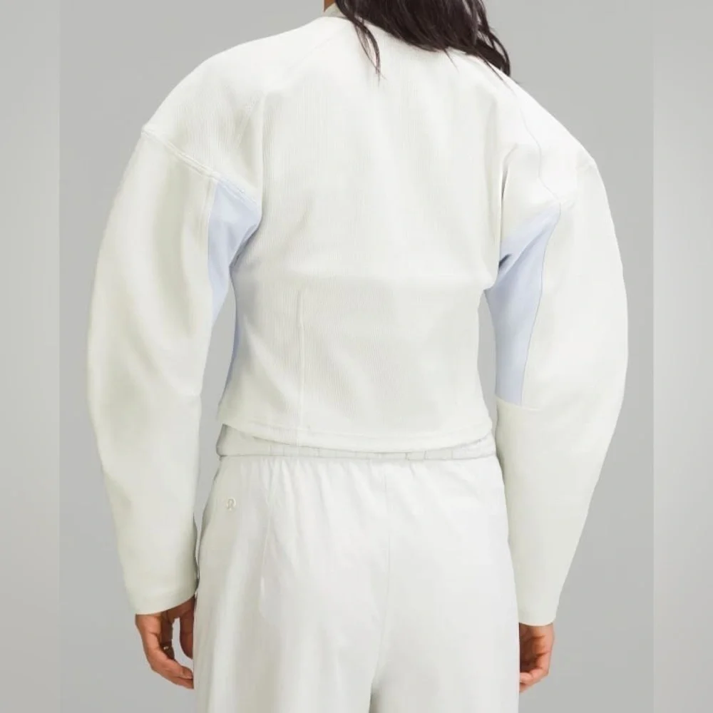 Lululemon Ribbed Luxtreme Wide-Sleeve Pullover Size 4